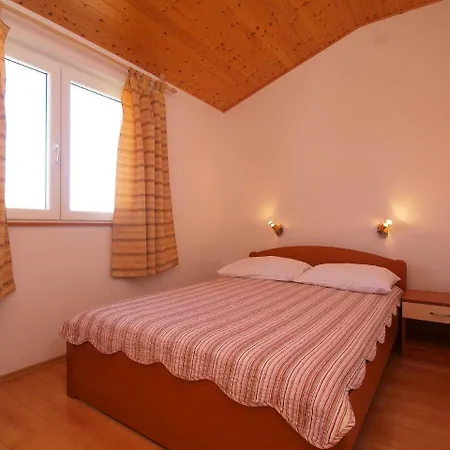 Jela Apartamento